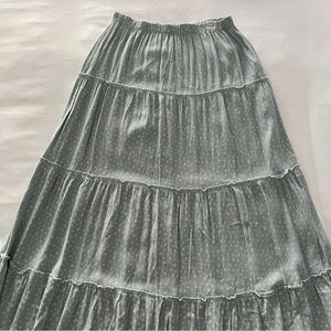 BRANDY MELVILLE skirt